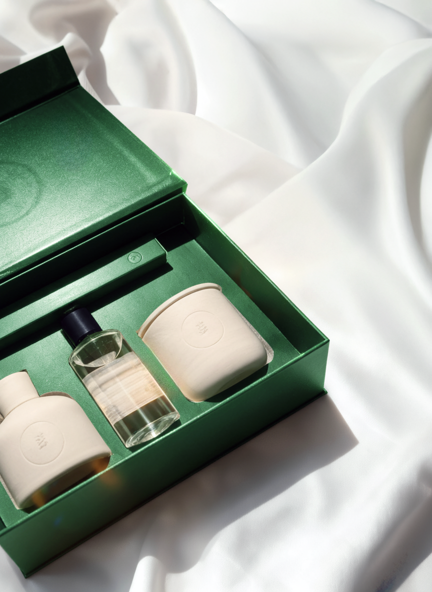 NORDLYS – Dyb natur og nordisk stilhed (Gaveæske)